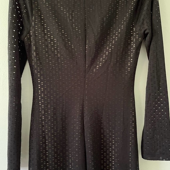 Attention NWT Bodycon Black Cut Out Long Sleeve Art Deco Dress SMALL - Picture 4 of 6